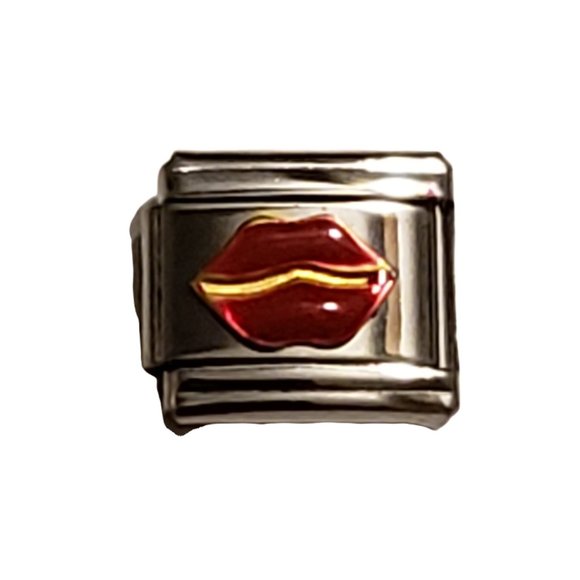 Red Lips 9 mm link charm for Italian Charm Bracelet - Picture 1 of 1